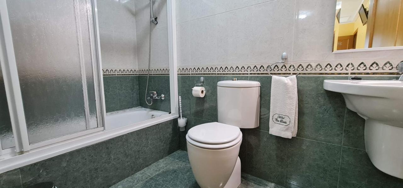 Hotel Casa Benilde Palas de Rei Esterno foto