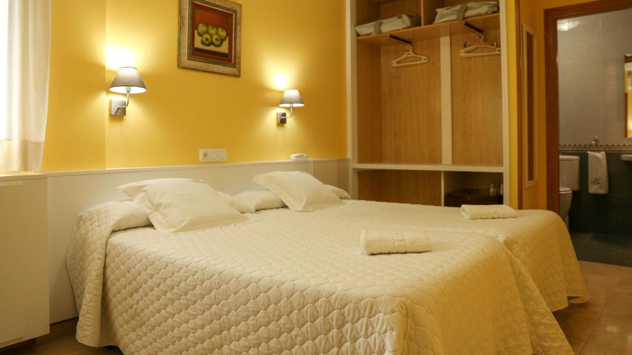 Hotel Casa Benilde Palas de Rei Esterno foto